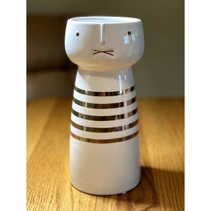 Nordic Creative Ceramic Vase with Gold Accents